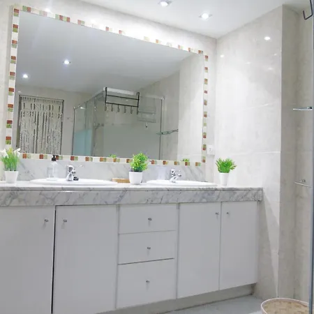 Apartment Spacieux Dans Le Centre De